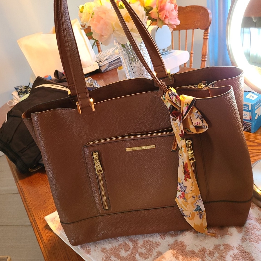 Steve madden brown tote